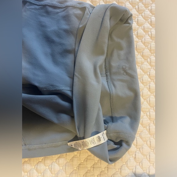 Alo leggings - Picture 2 of 3